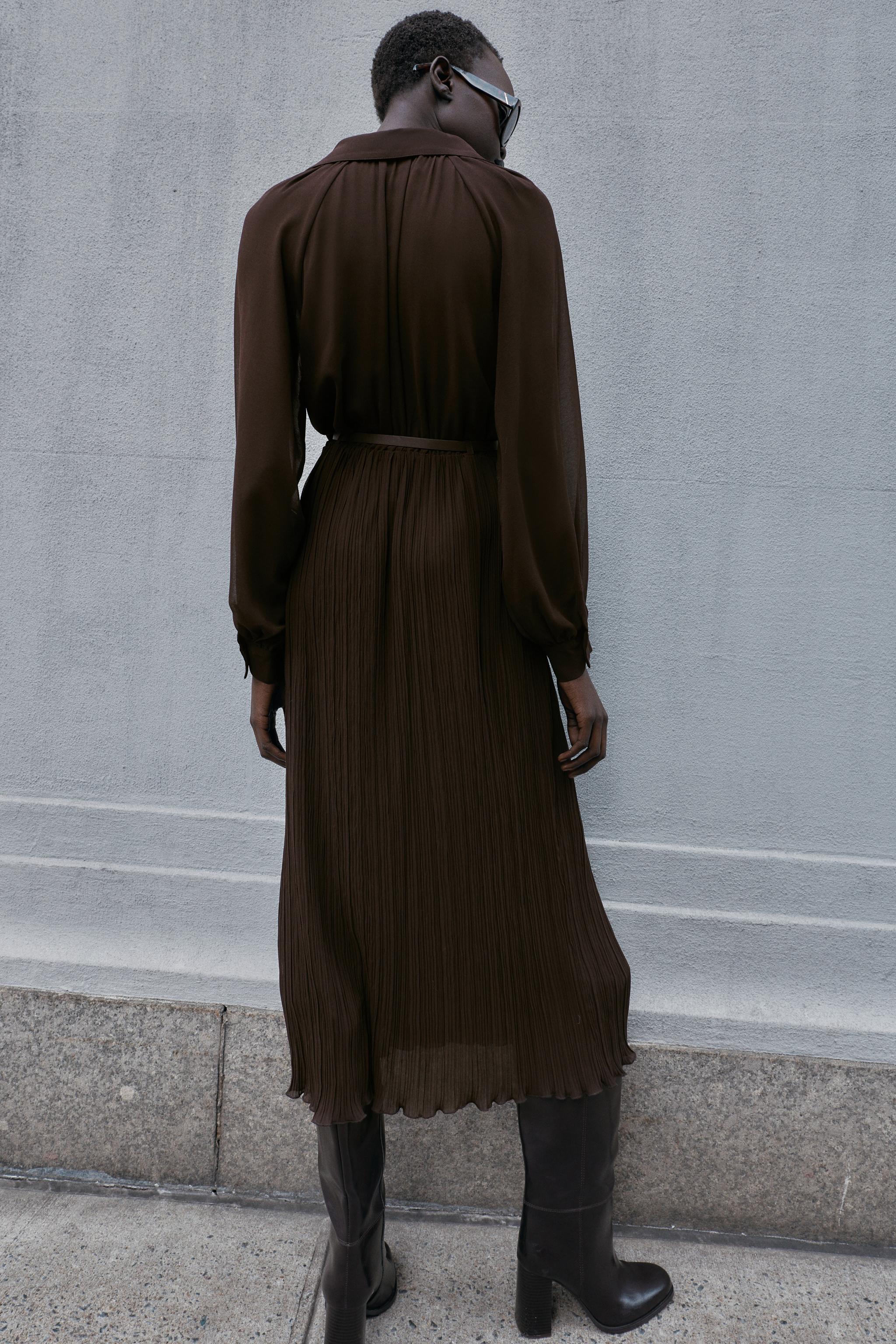 PLEATED BELTED MIDI DRESS